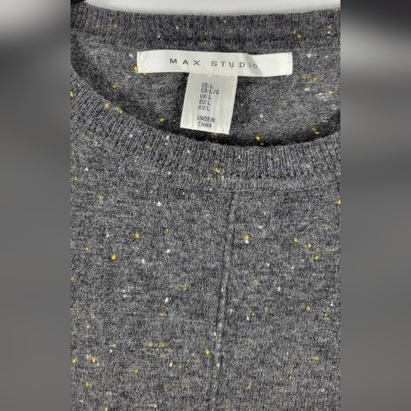 Max Studio Sweater #518 Size L - Picture 3 of 8